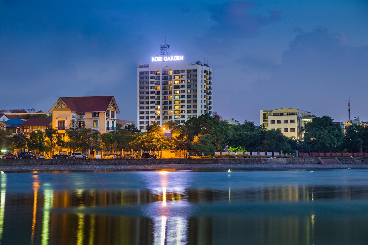 Rose Garden Residences Hanoi Exteriör bild